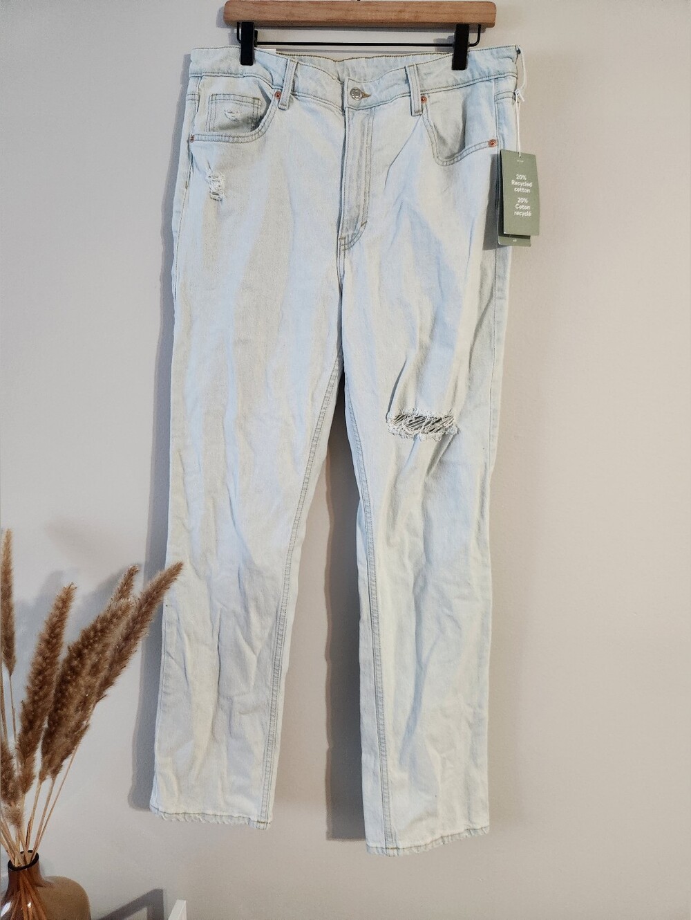 H&M Vintage Straight High Waist Jeans